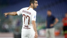 巴萨3-0逆袭领跑西甲，梅西领衔7人进球紧追皇马